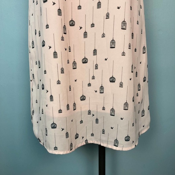 city Streets Bird Cage Pink Cold Shoulder Chiffon Overlay Shift Dress Size 6 - Picture 3 of 11